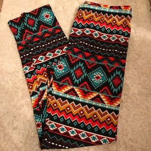Tribal design leggings